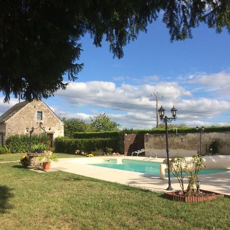 Bed and Breakfast La Récré Restigné Exterior foto
