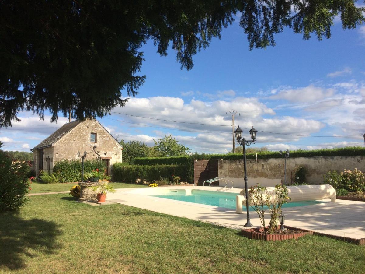 Bed and Breakfast La Récré Restigné Exterior foto